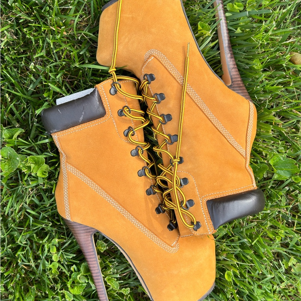 Zigi Girl Z-Jo Boots Tan Nubuck Platform Ankle Boots